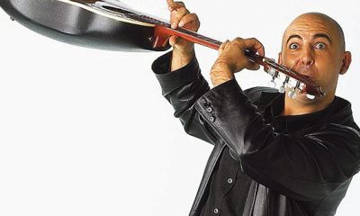 basauri_social_antzokia_riki_lopez_guitarra