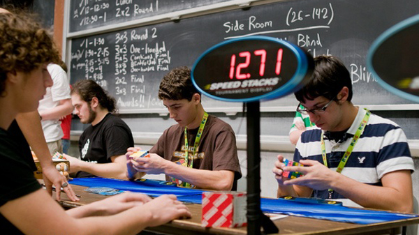 basauri_open_rubik_2011_people