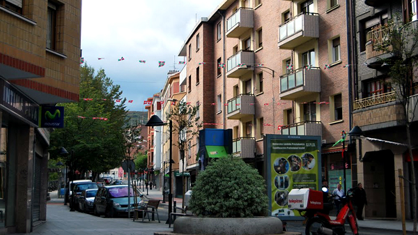 basauri_calle_nagusia_2012_centro