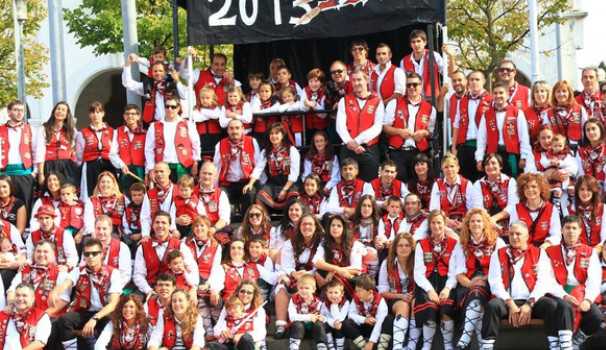 basauri_san_fausto_2013_itsaslapurrak_cuadrilla