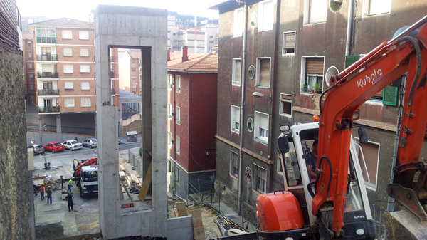 basauri ascensor aragon obras general 2012