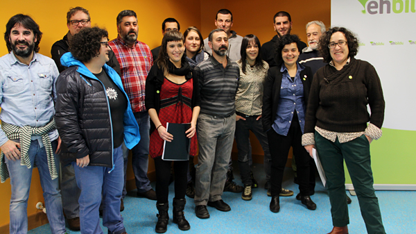 basauri eh bildu 2015 candidatura natalia gardeazabal