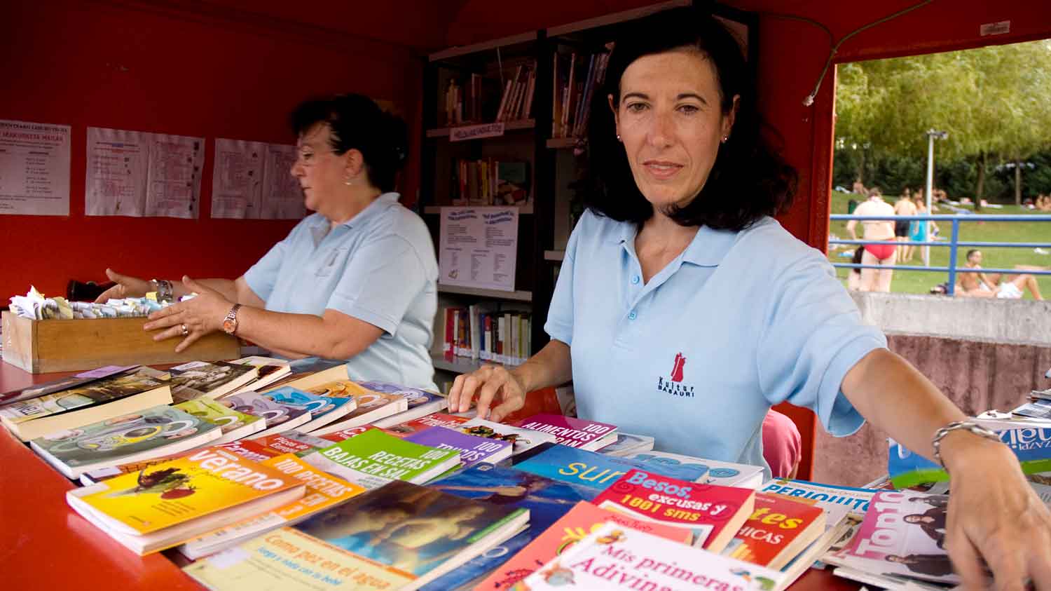 basauri bibliopiscina 2015 artunduaga