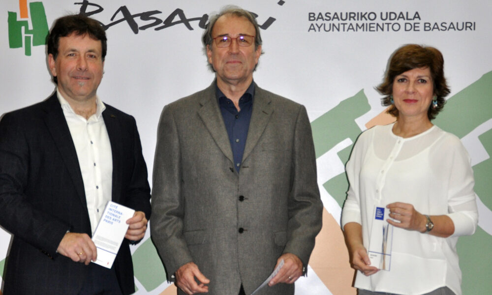 otaola beca presentacion 2020