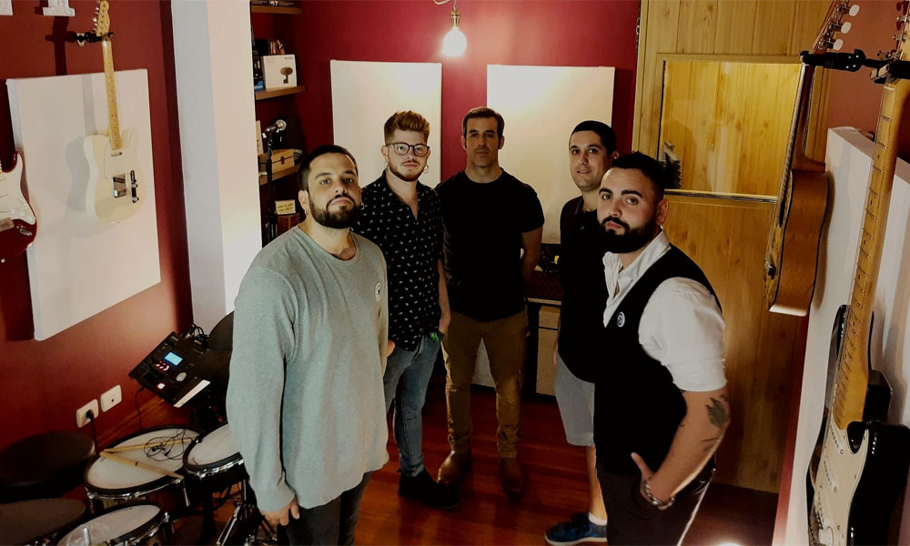 cabaret grupo de musica basauri