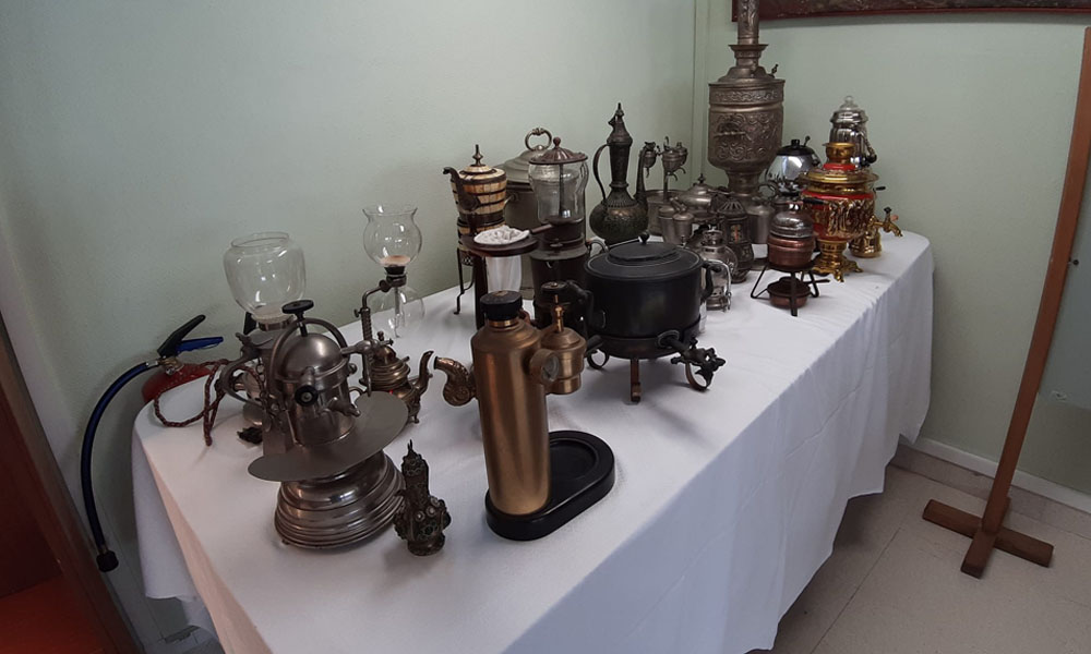 La expo 'Cafeteras del mundo' acoge casi 300 piezas / Museo de Orduña